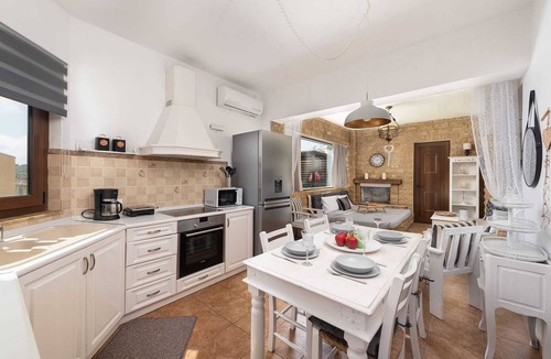 Afandou Apartment | Dont miss your chance to experience the magic of Evis Afandou Suite.
