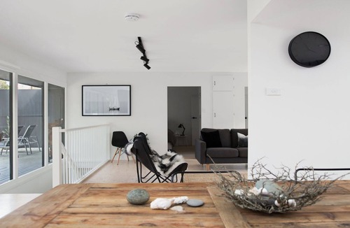 Lilli Pilli House | Dont pass this amazing property by with direct access to the beach and...