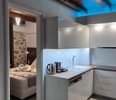 Marmaketon Villa | Double Bee Villa with private pool