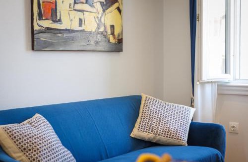 Old Town Apartment | Dousmani Corfu Old Town One-Bedroom Apartment