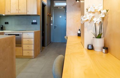Korithion Apartment | Downtown photographer's studio 2