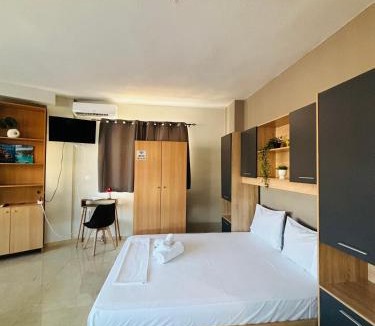 Serres Hotel | Downtown Studios With City View K