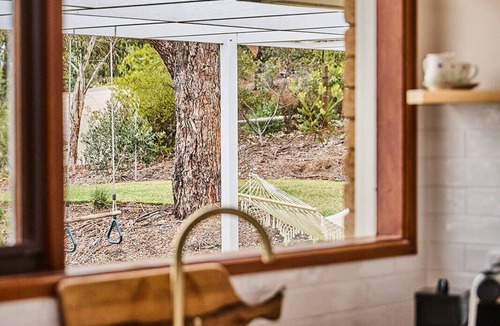 Jan Juc Cottage | Dreamy Surf Coast cottage set in private gardens with plunge pool and sauna.