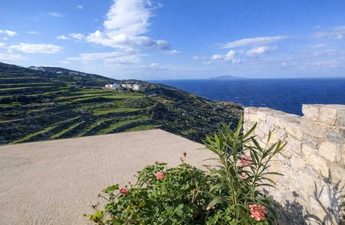 Ano Meria Apartment | Dreamy View in Folegandros