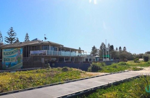 Blacksmiths House | Driftwood in Blacksmiths - free WIFI, close to the beach