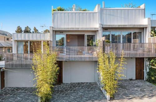 Byron Bay House | Driftwood Two at Clarkes Beach