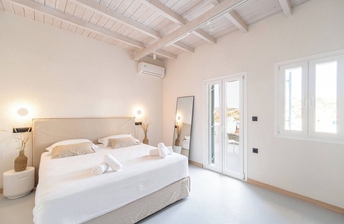 Kithnos Hotel | Drio Kythnos Suites