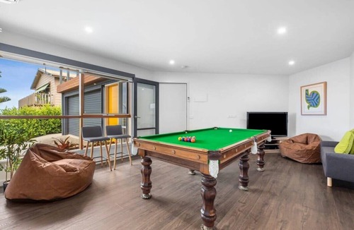Ocean Grove House | Dune Views Beach House, Gas Fire. Ocean Grove