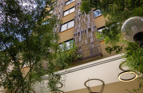 Omonia Hotel | Dunlin Hotel