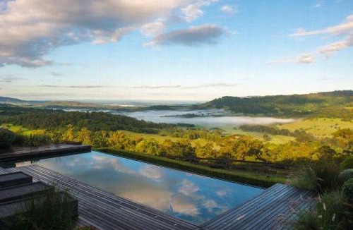 Foxground House | EagleView Park outstanding views and privacy