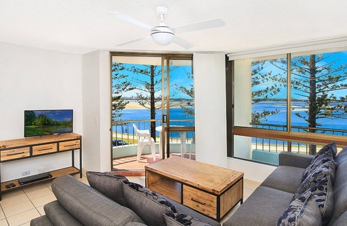 Golden Beach Apartment | Eastbourne U4, 80 Esplanade, Golden Beach