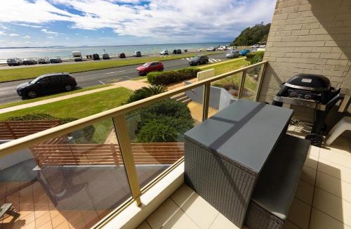 Forster Apartment | Ebbtide, Unit 04, 2-6 North Street