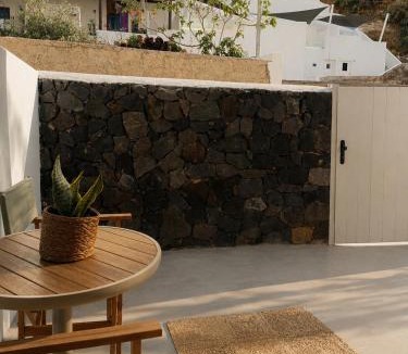 Messaria House | Ecolodge Cave House