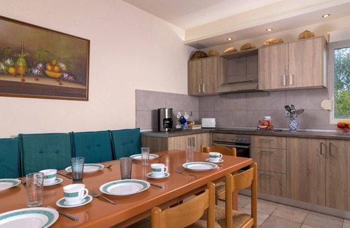 South Rhodes House | Edem Paradise
