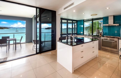 Hamilton Island Apartment | Edge Apartment 6, Beautiful Apartment on Hamilton Island