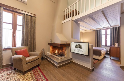Arachova Hotel | Ef Zin Studios & Suites
