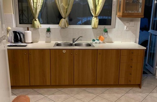 Elliniko-Argyroupoli Apartment | Elegant Escapes 3