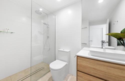 Noosa Heads House | Elegant Family Retreat, Little Cove