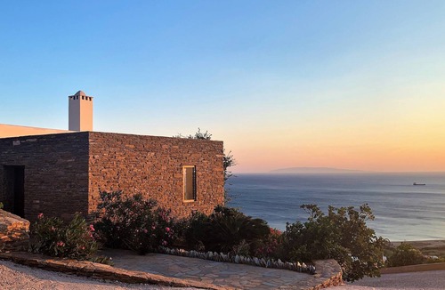 Gavrio House | Elegant Philiton: Great Sea View, Best Location & Amazing Swimming Pool