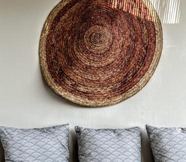 Gavrio House | Elements- Wood & Earth Apartment by Hostandros