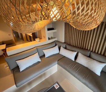 Gavrio House | Elements- Wood & Earth Apartment by Hostandros