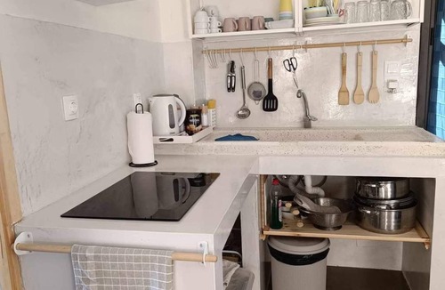 Kalymnos Apartment | Elena Arginonta Beach House: 1st-floor apartment with ocean view
