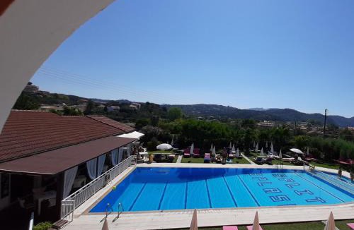 Arillas Resort | Eleni Apartments