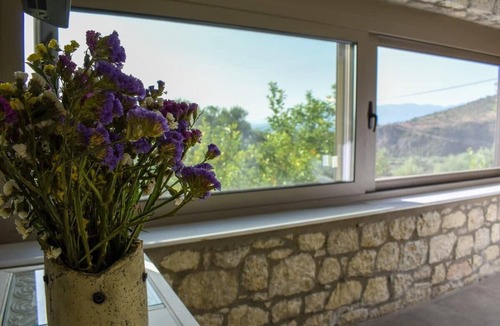 West Mani House | Eleni's Coastal Retreat with Ocean View Gemstone