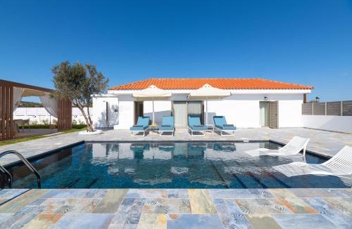 Kalathos Villa | Elin Rhodes