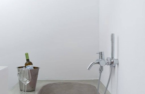 Rhodes Town Apartment | ELiteDIMension