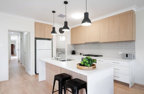 Morphettville House | Ella House III - Stunning 3BR, 2Bath, WiFi
