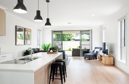 Morphettville House | Ella House III - Stunning 3BR, 2Bath, WiFi