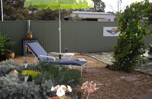 Broken Hill Cottage | ELLA'S PLACE - CHARMING MINER'S HERITAGE COTTAGE