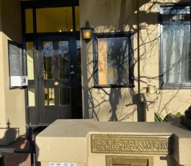 Cooma House | Ellstanmor Guesthouse Cooma