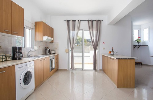 Kiotari House | Ennisfree Villa