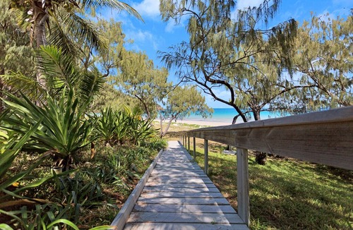 Keswick Island House | Entire beach house on Whitsundays Island