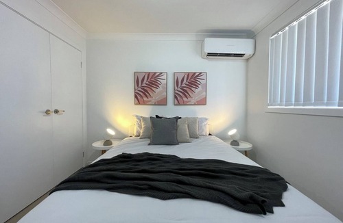 Edmondson Park House | Entire home in Edmondson Park, Australia