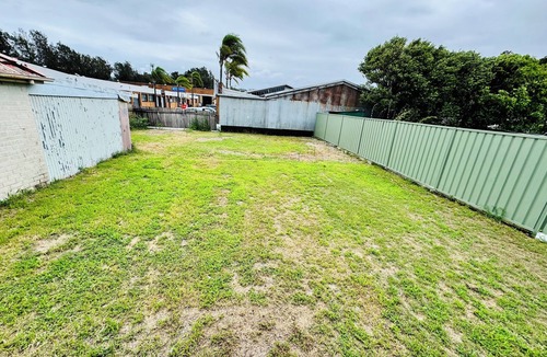 Rockdale House | Entire home in Rockdale, Australian6 guests2 bedrooms3 beds1 bath