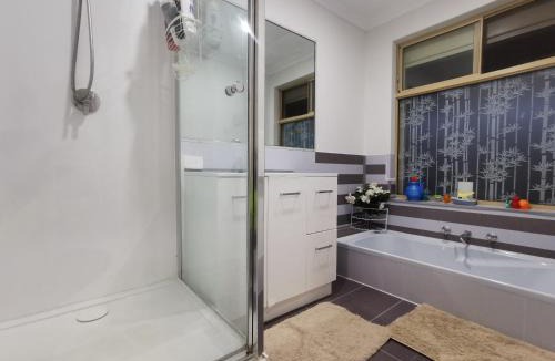 Marangaroo House | Entire House with 4 bedrooms Fully Air Conditioned