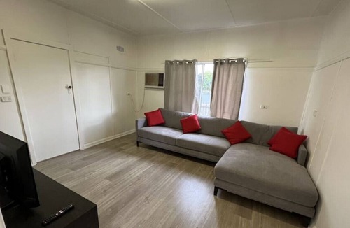Grafton House | Entire two Bedroom Cottage with Massive yard