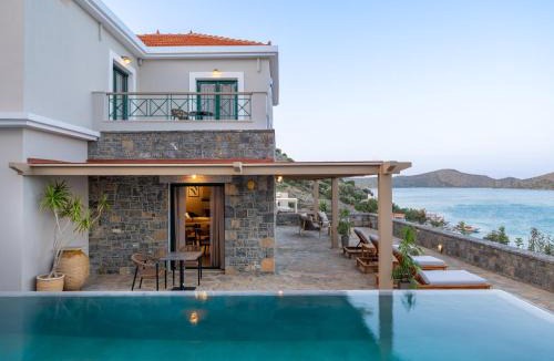 Mavrikiano Villa | Eos Whisper