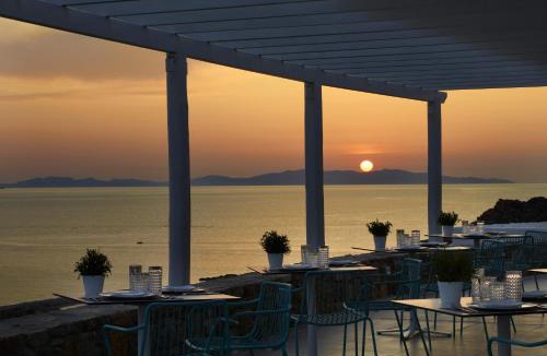 Agios Stefanos Hotel | Epic Blue Mykonos
