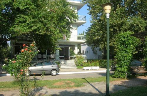 Loutra Ypatis Hotel | Ermis