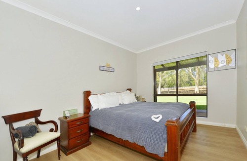 Hamel Other | Escape from the city, a beautiful country getaway.
