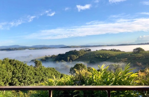 Bangalow Apartment | Escape to Bangalow, Byron Hinterland accommodation with stunning views