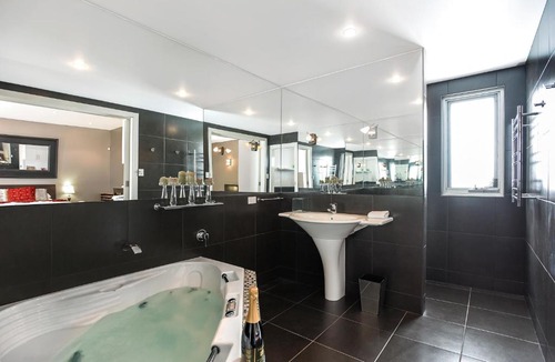 Aldinga Beach House | Esplanade Escape