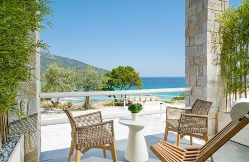 Koinira Apartment | Essentia Luxury