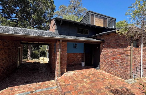 Bouvard House | Estuary views, close to boat ramps and beaches