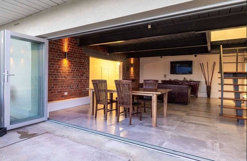 Port Lincoln House | ETIVE MOR - Breath-taking views over Boston Bay