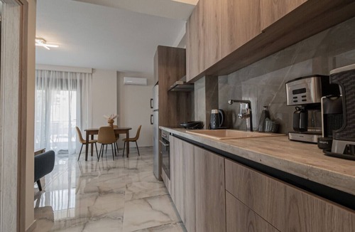 Nea Moudania Apartment | Euphoria Living by RentalsPro - Nea Moudania